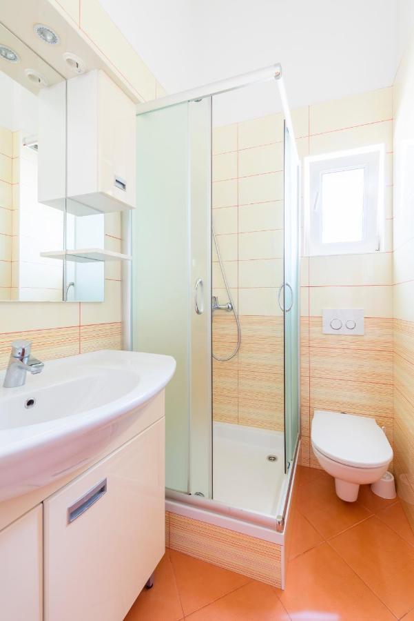 Apartments Nikolina Хвар Номер фото