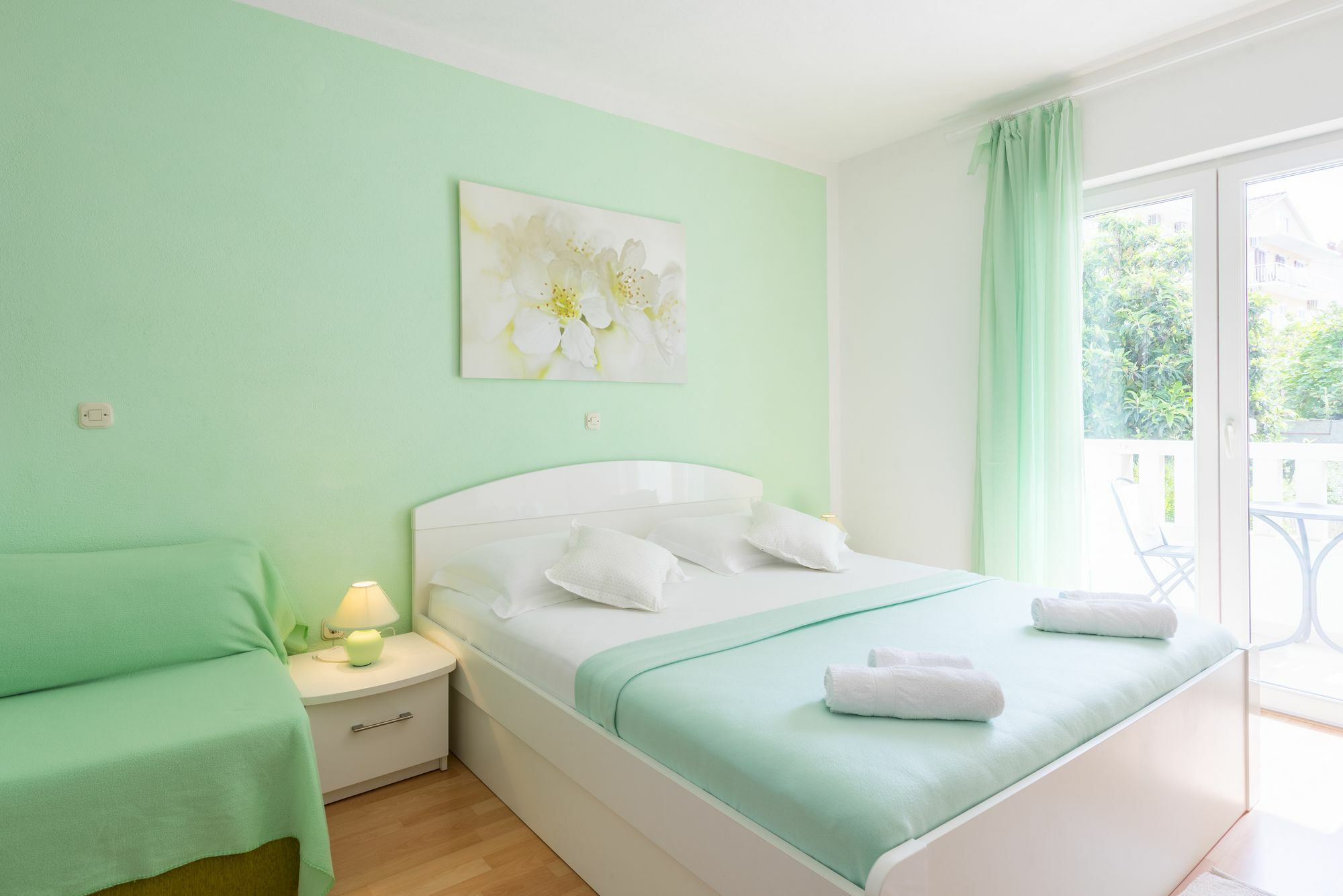 Apartments Nikolina Хвар Екстер'єр фото