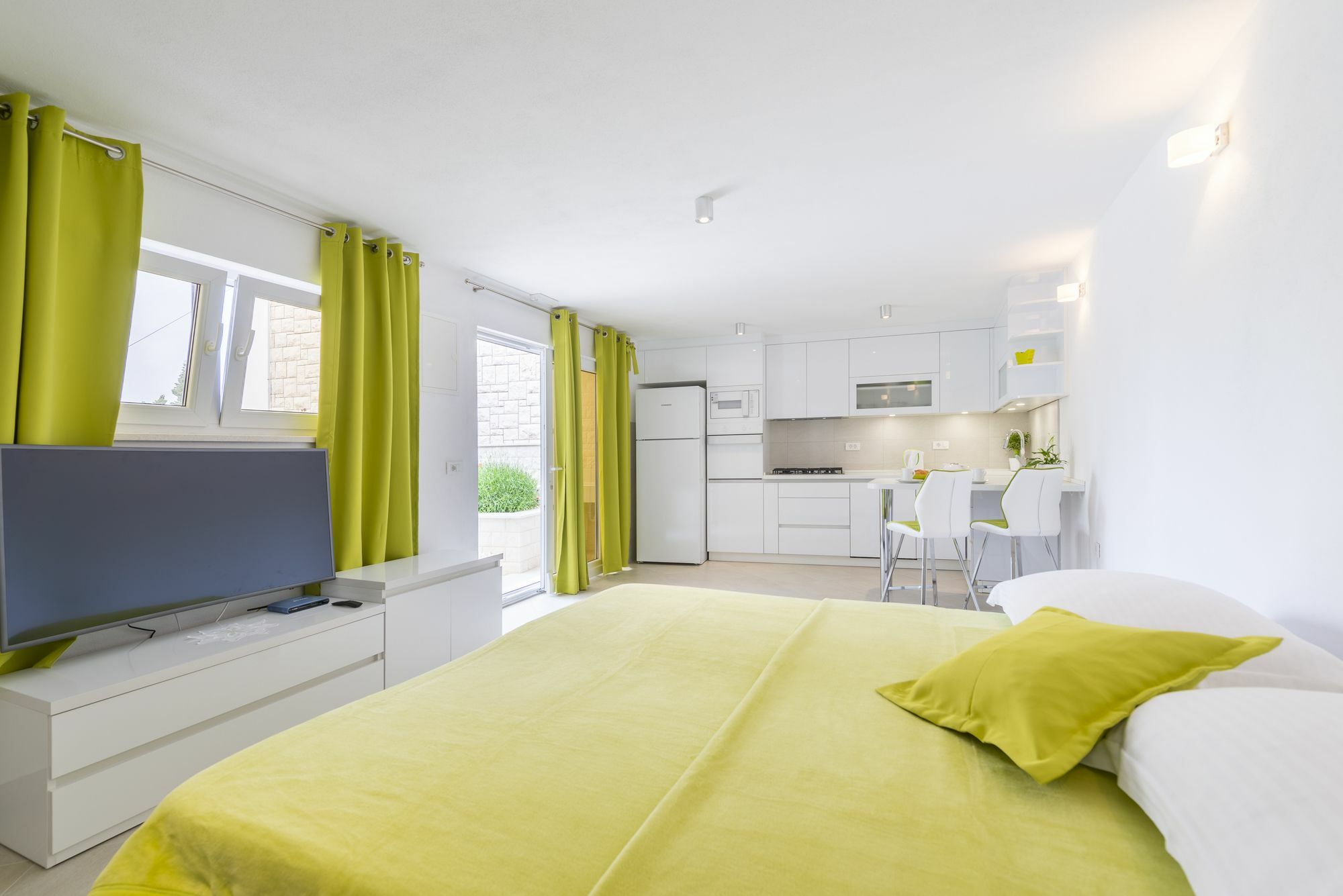 Apartments Nikolina Хвар Екстер'єр фото