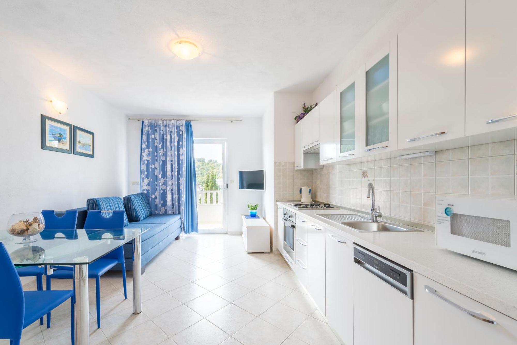 Apartments Nikolina Хвар Екстер'єр фото